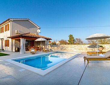 Vakantiehuis "Villa Nima" mit privatem Pool