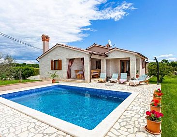 Vakantiehuis "Villa Mirela" mit Terrasse