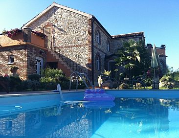 Vakantiehuis Ferienvilla Lucia mit Pool und eigenem Tennispl