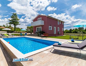 Vakantiehuis Villa May