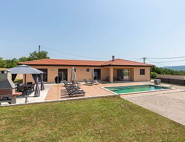 Vakantiehuis Ferienvilla 'Villa Xenia