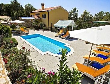 Vakantiehuis Modern ausgestattetes Ferienhaus in ruhiger Lag