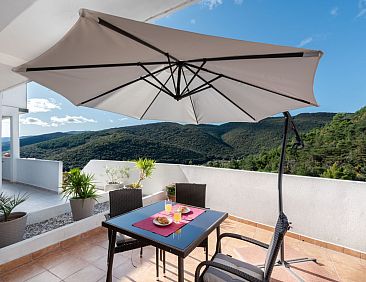 Appartement Apartment mit großer Terrasse