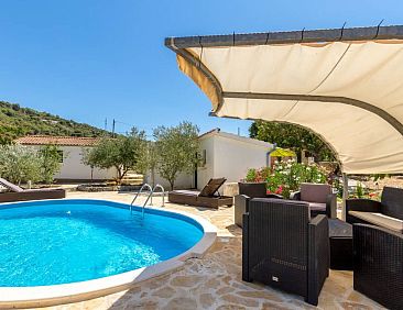 Vakantiehuis Hütte mit Garten, Grill und Terrasse