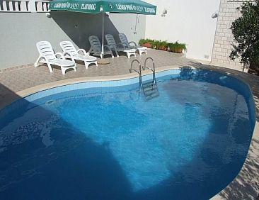 Appartement in Sevid mit privatem Parkplatz