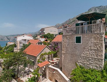 Appartement Gemütliche Wohnung in Omiš mit Privatem Balkon