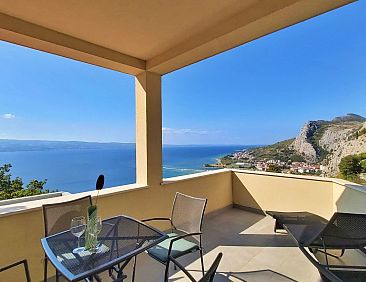 Appartement Wohnung Borak grün mit herrlichem Blick