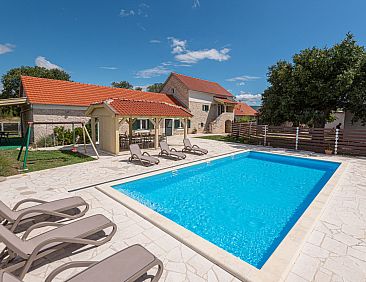 Vakantiehuis Rural Villa Olive Krka
