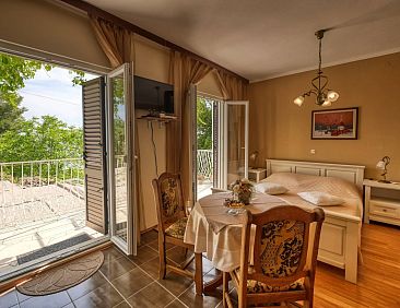 Appartement Appartement "Helena" mit Entspannung im Whirlpoo