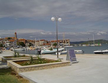 Appartement Apartment direkt am Meer mit Anlegeplatz