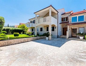 Appartement Komplett ausgestattete Wohnung für 7 Personen