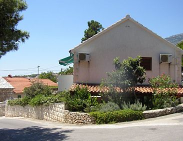 Appartement für 3 Personen  + 1 Kind ca. 55 m&sup2; in Bol,