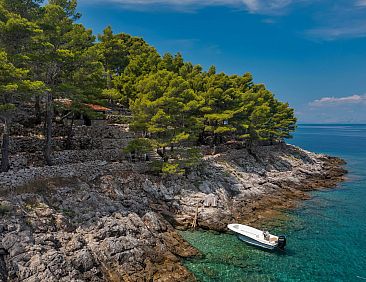 Vakantiehuis Haus in Općina Sućuraj mit Grill und Terrasse
