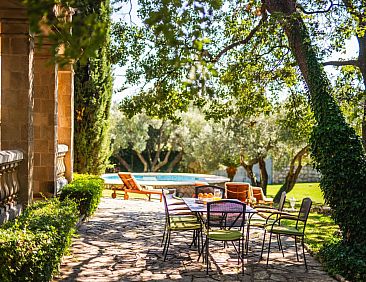 Vakantiehuis Traditionelles Steinhaus mit privatem beheiztem