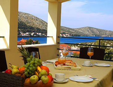 Appartement für 4 Personen  + 2 Kinder ca. 100 m&sup2; in G