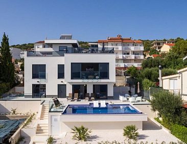 Vakantiehuis Villa Julian mit beheiztem Pool