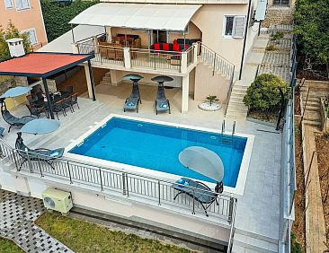 Vakantiehuis Villa Urban in Trogir mit privatem beheiztem Po