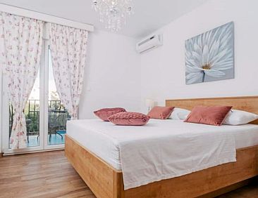 Appartement "Esthera 1" mit Balkon