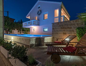 Vakantiehuis Ferienvilla direkt am Strand