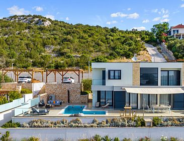 Vakantiehuis Charmantes Ferienhaus in Vinišće mit Privatem