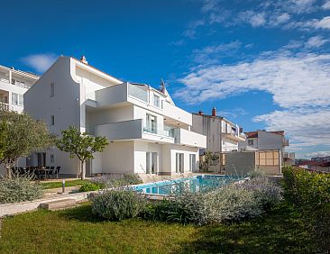 Vakantiehuis Ferienvilla "Elena" mit eigenem Pool