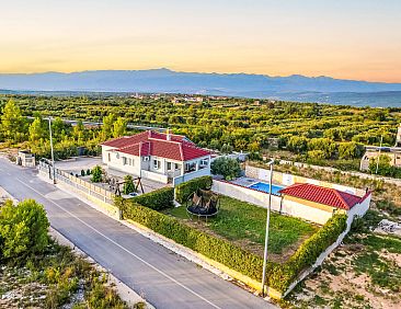 Vakantiehuis Holiday Home Meri