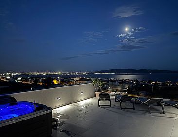 Appartement "Magnificent Lux View"