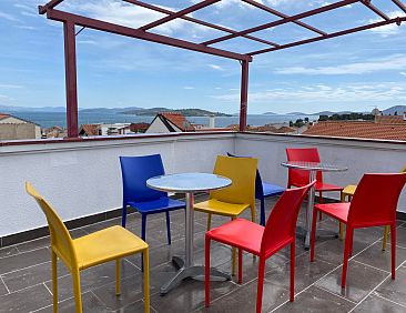 Appartement in Vodice mit Terrasse