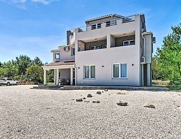 Vakantiehuis Ariana privater Pool - Agentur TA Leut