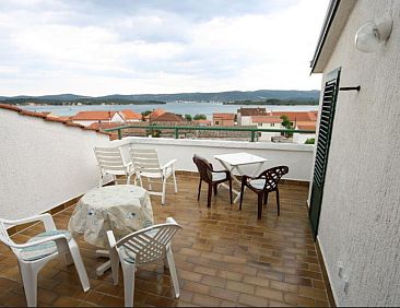 Appartement Studio "Blažević 03" direkt am Strand