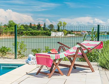 Vakantiehuis Ferienvilla "Miri Orchid" mit privatem Pool