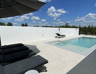 Vakantiehuis Holiday Home Olivarum with pool