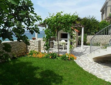 Appartement Apartment Cinthija mit Balkon direkt am Strand