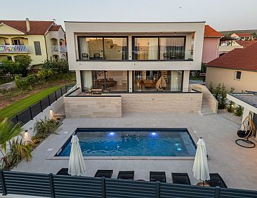 Vakantiehuis Villa Niksun
