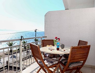 Appartement Apartment im zweiten Stock mit Blick aufs Meer