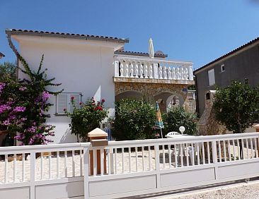 Appartement Casa Helena mit Dachterrasse