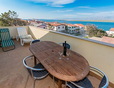 Appartement Apartment Partelj 7