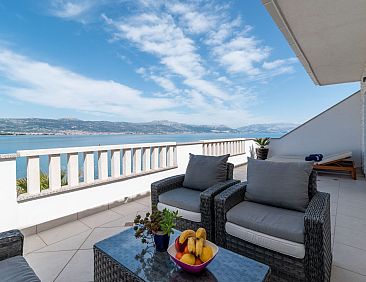 Appartement Geräumige Ferienwohnung mit Meerblick