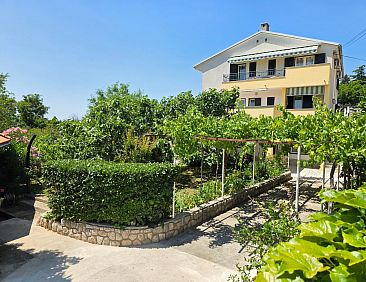 Appartement Wohnung für 8 Personen, 150m vom Strand entfern