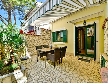 Vakantiehuis Divna