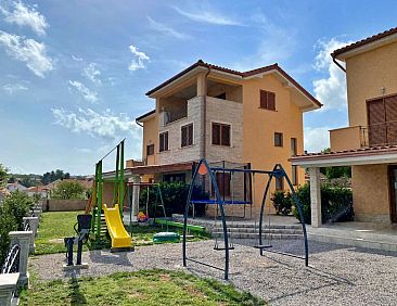 Appartement Apartment Rebeka