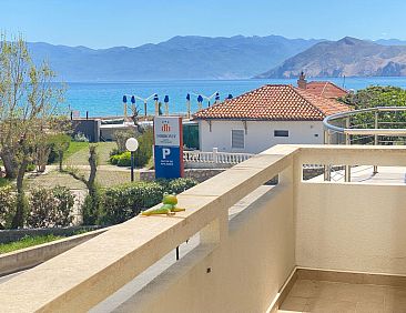 Appartement in Baska in der Nähe von Strand