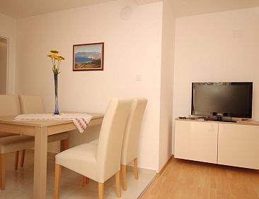 Appartement Appartement in Baška mit Eigener Terrasse