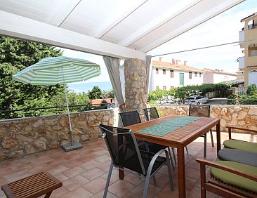 Appartement Appartement in Baška mit Eigener Terrasse