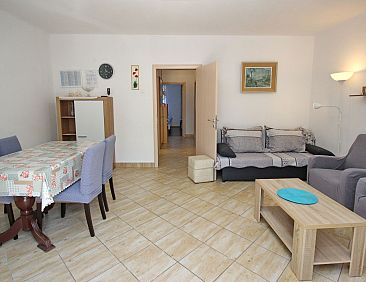 Appartement Charmante Wohnung in Baška mit Eigener Terrasse