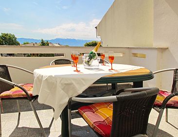 Appartement Charmante Ferienwohnung in Baška mit Eigenem Ba