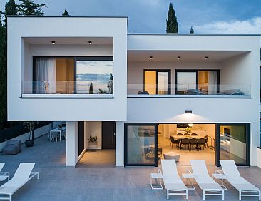 Vakantiehuis Moderne Villa "XeMa" am Meer, magischer Blick