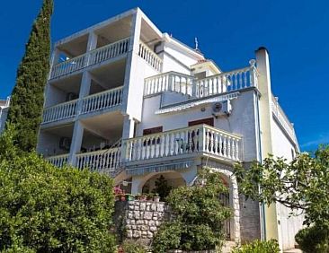 Appartement Appartement in Dramalj mit Möbliertem Balkon