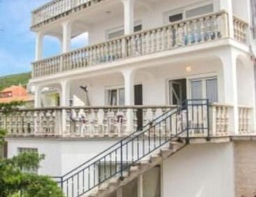 Appartement Wohnung in Dramalj mit Möbliertem Balkon