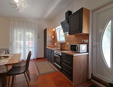 Vakantiehuis Strandnahes kleines Ferienhaus mit Terrasse